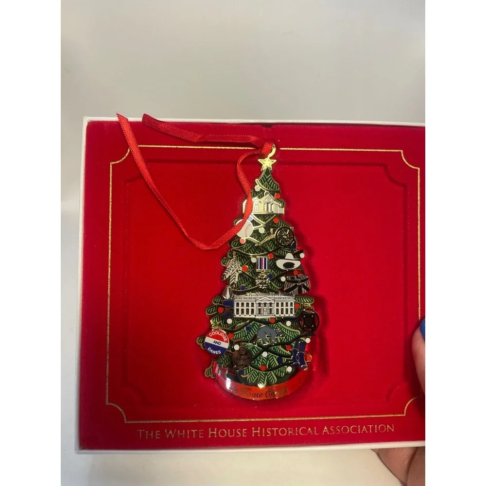 White House Christmas 2015 W/ Box Ornament **pre-owned**‎